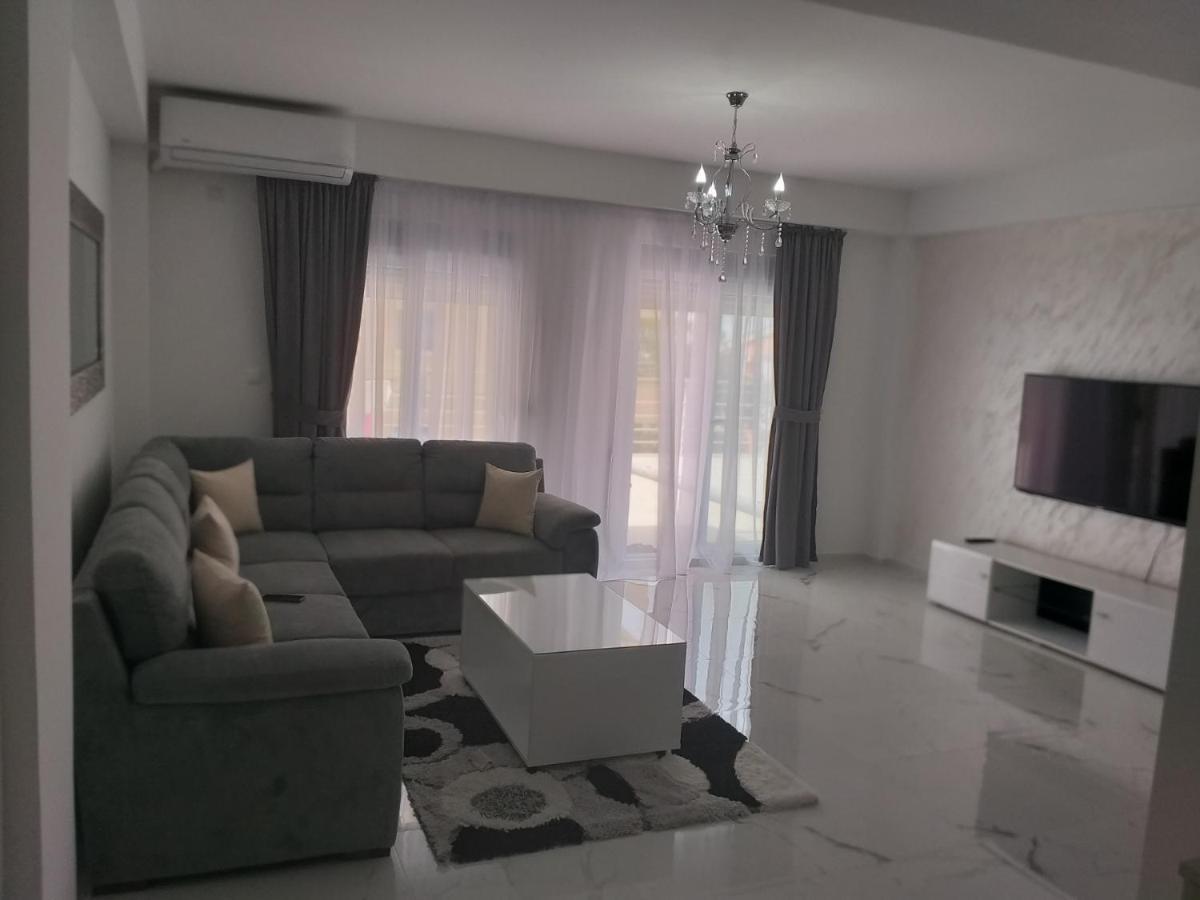 Ata Apartmani. Петровац Экстерьер фото