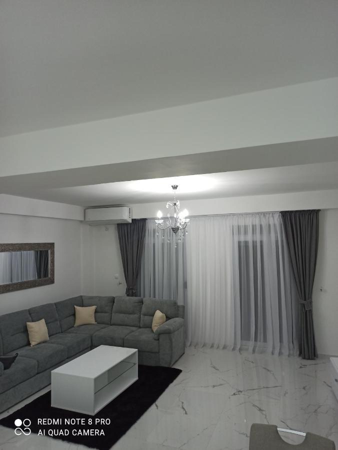 Ata Apartmani. Петровац Экстерьер фото