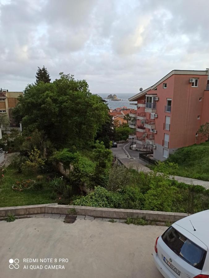 Ata Apartmani. Петровац Экстерьер фото