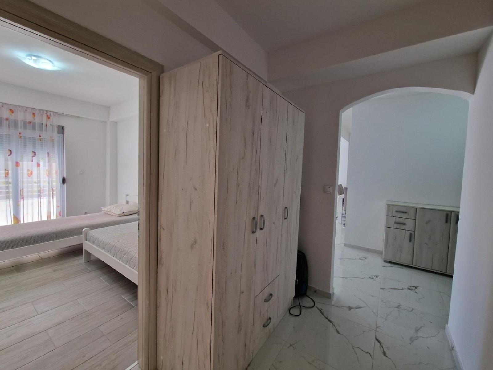 Ata Apartmani. Петровац Экстерьер фото
